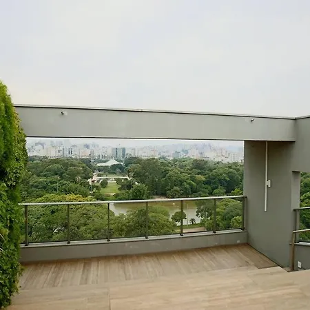 Apto Frente Parque Com Vista E Piscina Porto Alegre Exterior photo
