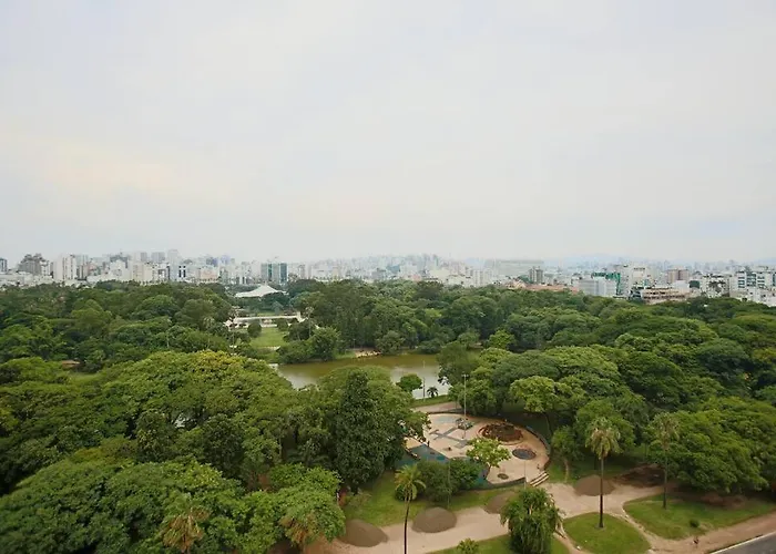 Apto Frente Parque Com Vista E Piscina
