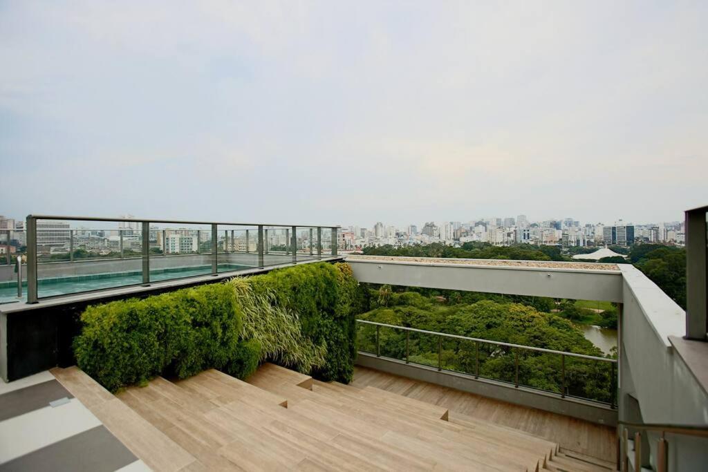 Apto Frente Parque Com Vista E Piscina *
